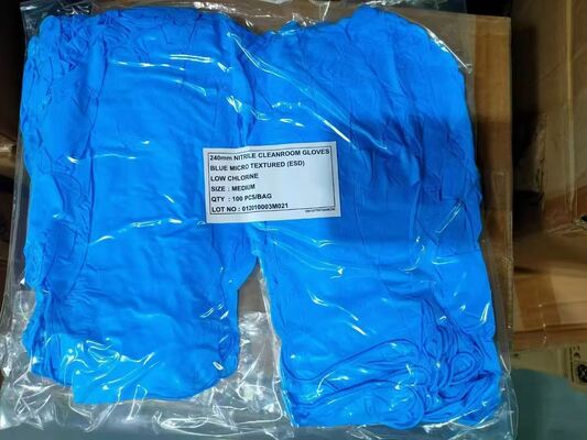 Антистатические нитриловые одноразовые перчатки для работы на сборочной линии печатных плат