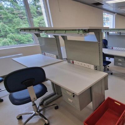 Антистатический рабочий стол ESD для зон EPA